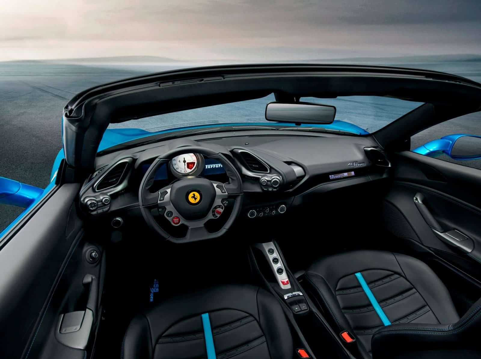 Обзор Ferrari 488 Spider (2018): цена, характеристики, фото