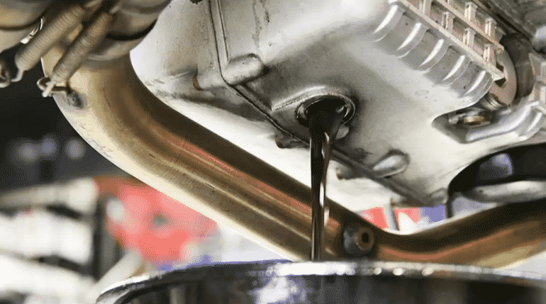 Замена масла в МКПП — пошаговая инструкция с фото и видео | Когда менять масло в МКПП (механической коробке передач), как часто, и нужно ли это