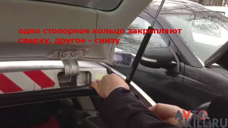 Как заменить амортизатор багажника на иномарке — пошаговая инструкция